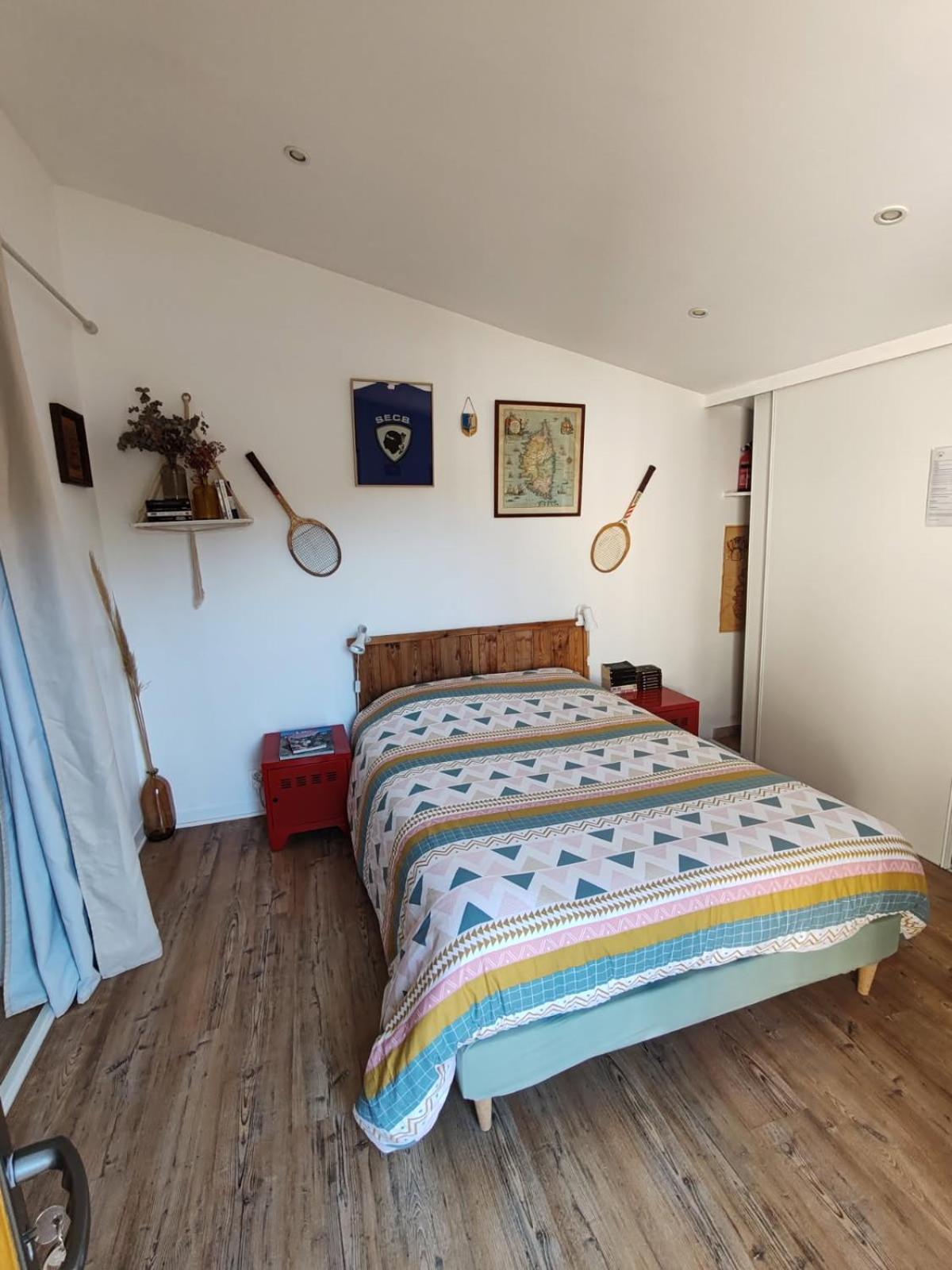 Casa Davia. Studio Independant Meuble. Фуриани Экстерьер фото